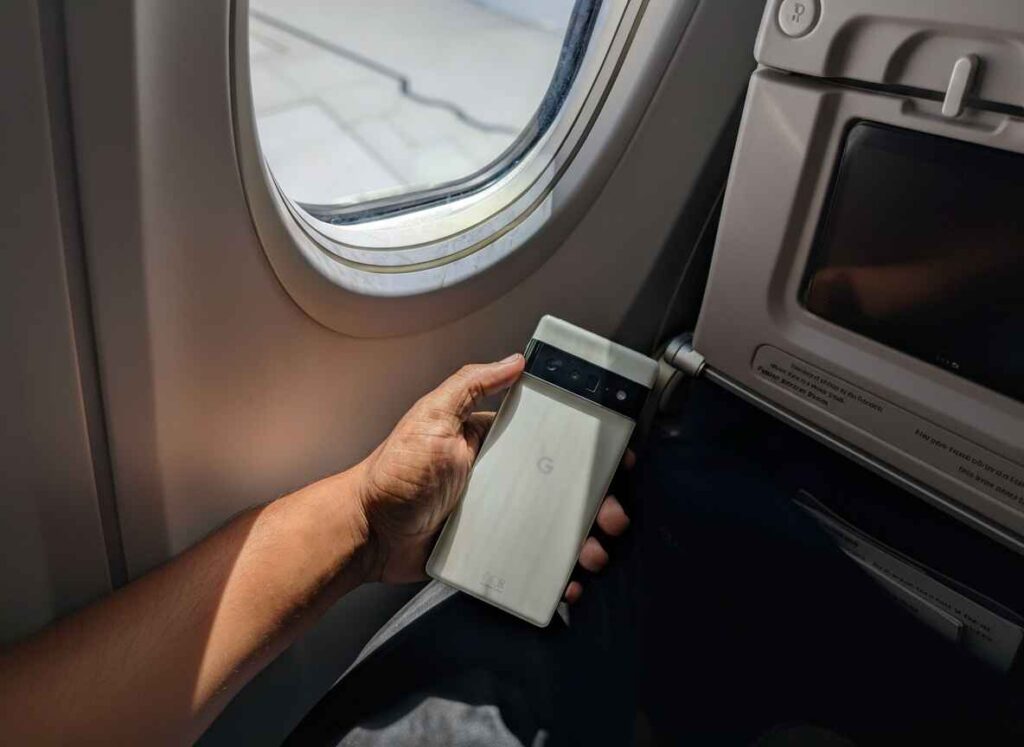 Can You Bring an Electric Shaver on a Plane?